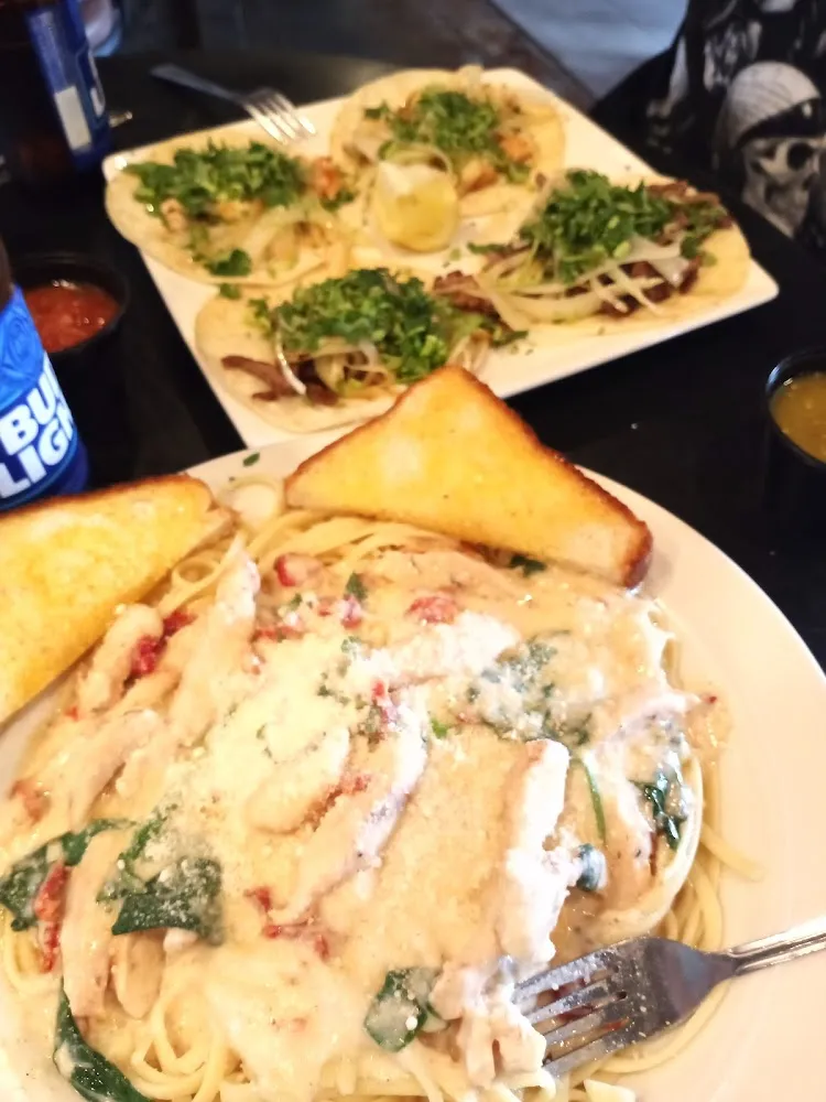 Chicken Alfredo